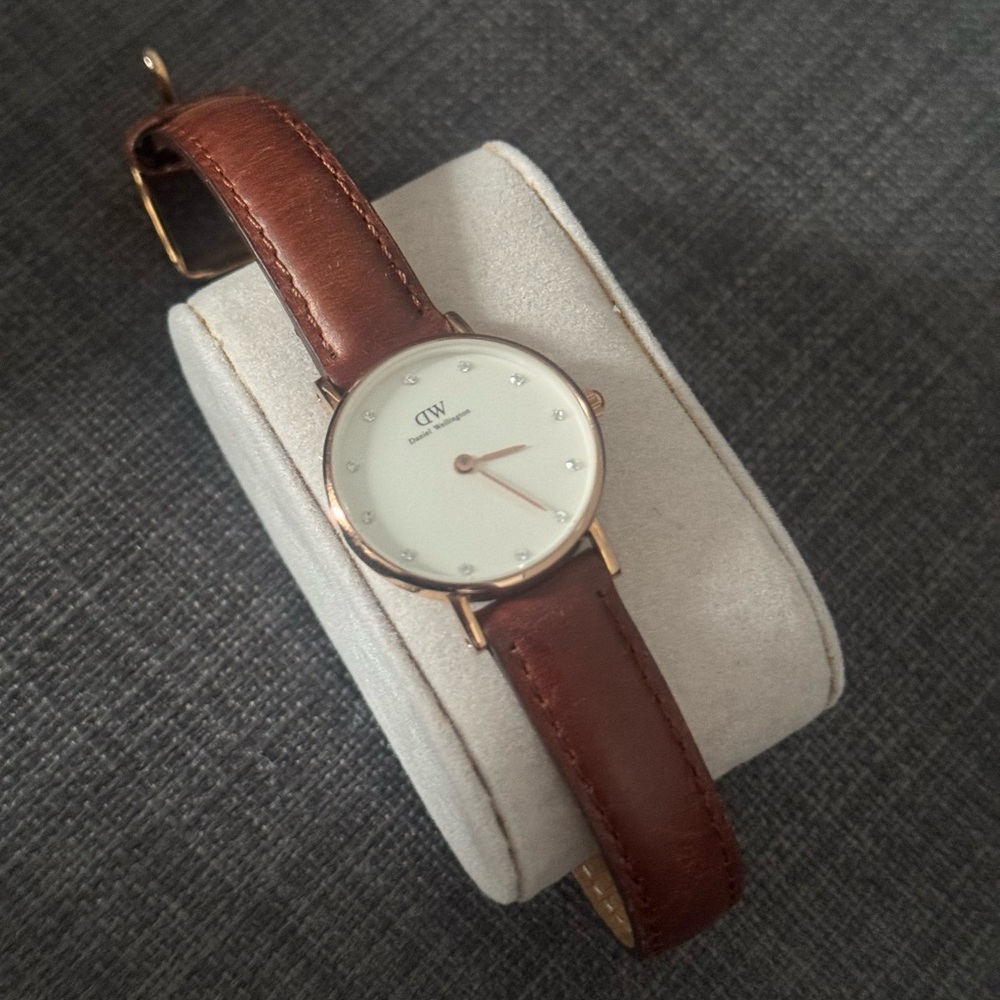 Daniel Wellington Rose Gold and Brown Watch